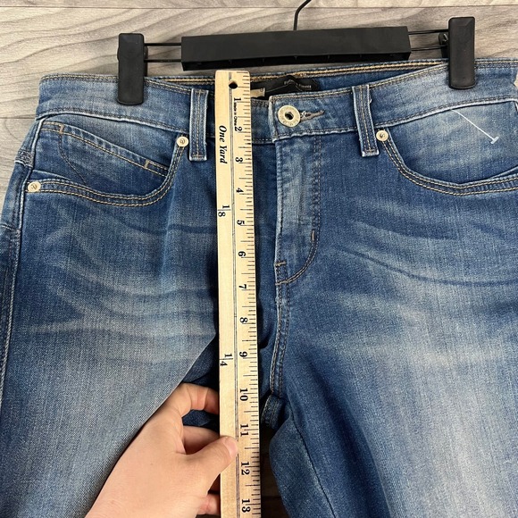 Levi's Flatters Flaunts Skinny Jeans Womens 8 Blue Medium Wash Faded Stretch Zip - Picture 8 of 11